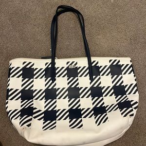 a lacoste purse